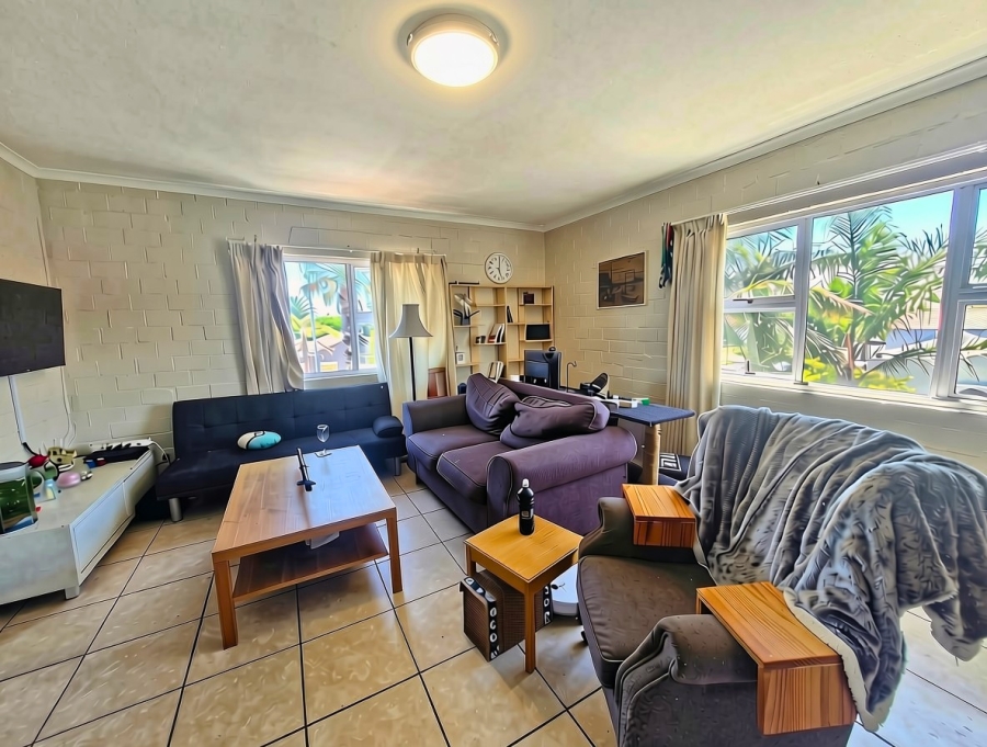 To Let 2 Bedroom Property for Rent in Bothasig Western Cape